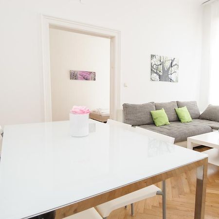 Vienna-Apartment-One Liechtensteinstrasse מראה חיצוני תמונה
