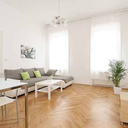 Vienna-Apartment-One Liechtensteinstrasse מראה חיצוני תמונה